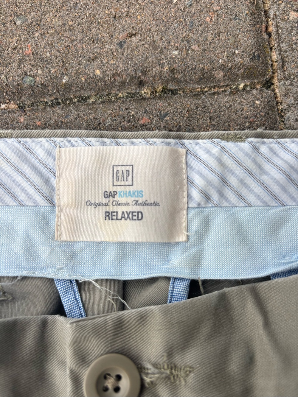 GAP Men Jeans Light Blue Chambray Shirt Detail